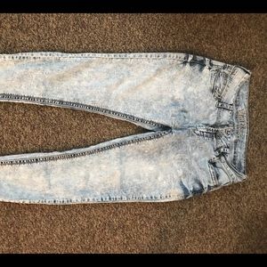 Acid Wash Skinny Jeans